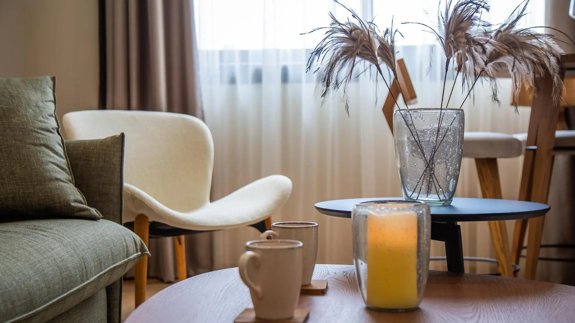 Pantio Living Residence Meneou Apartment
