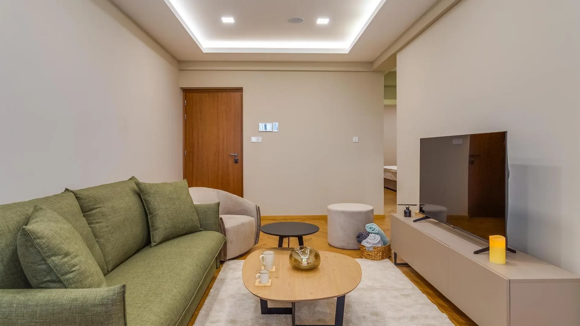 Pantio Living Residence Meneou Apartment